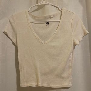 Basic Essential White V-Neck Cropped Tee